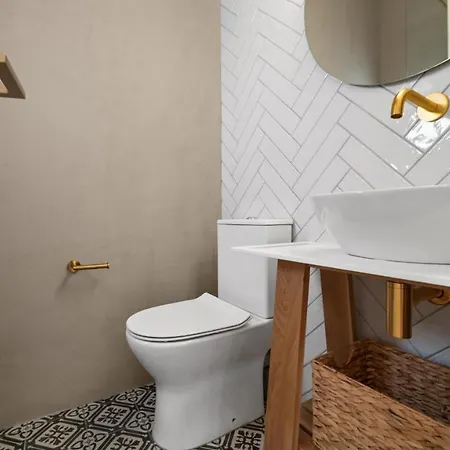 Luxurious With Big Sea View Terrace - Location Athens