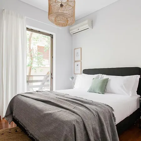 Pleasant 2br Near Helexpo By Upstreet Athens