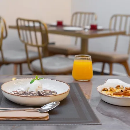 Hellenic Vibes Smart 아테네