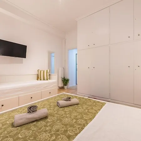 At Megaro Mousikis St Semi Basement 1bed 2 Pers Athens