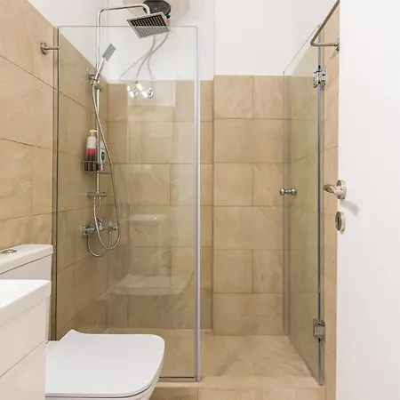 Apartment At Megaro Mousikis St Semi Basement 1bed 2 Pers Athens