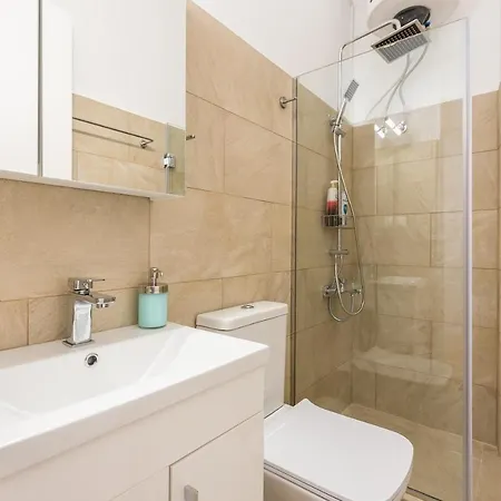 Apartment At Megaro Mousikis St Semi Basement 1bed 2 Pers Athens