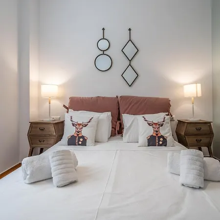 Gift, Only 300m From Acropolis Museum Atene
