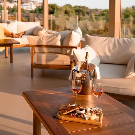 Hotel Somewhere Vouliagmeni