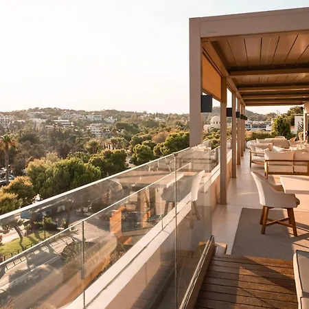 Somewhere Vouliagmeni Hotel 5*