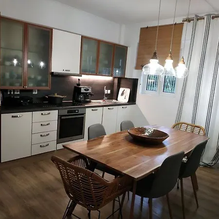 σύγχρονο Vintage στο μαρούσι Apartment Athens