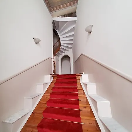Acroview Apartment *
