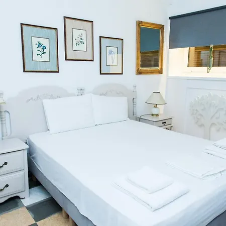Chic Charming Apt. * Athens