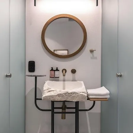 Hotel Ergon House 4*