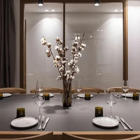 Ergon House Hotel 4*