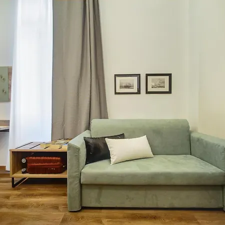 Karma Aparthotel *