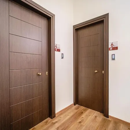 Karma Aparthotel *