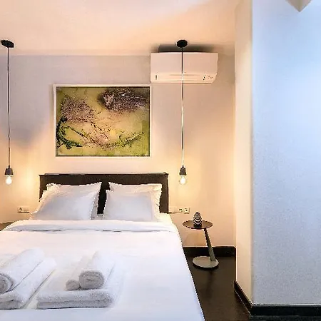 Nin&bau Sarri 2 Hotel