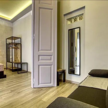 Plaka Filotheis House B * Athens