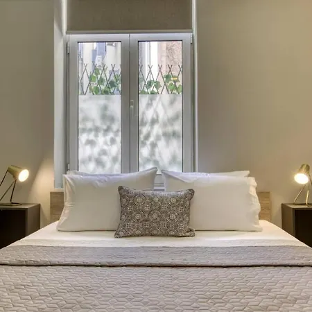Plaka Filotheis House A * Athens