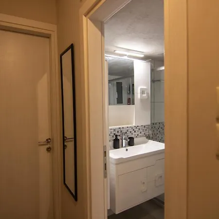 Apartment Luxury 10' From The Center! Athens