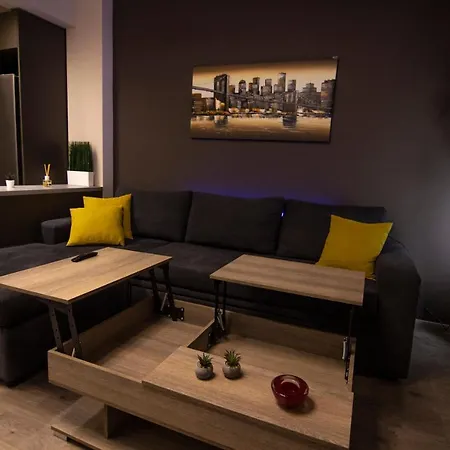 Luxury 10' From The Center! Apartment Athens