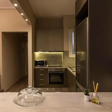 Luxury 10' From The Center! Apartment *