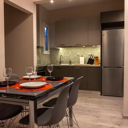 Apartment Luxury 10' From The Center!