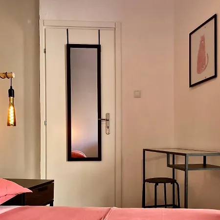 Apartment Boutique Two Bedrooms Athens