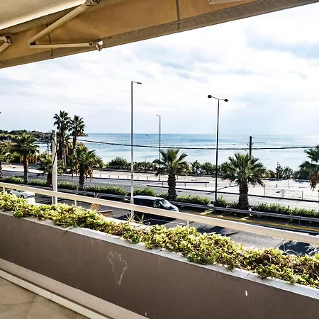 1, Kotzia Str. & Poseidonos Avenue, Alimos Apartment *
