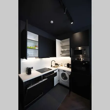 - Plaka, 3, Kydathinaion Str. * Athens