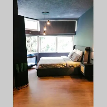 - Plaka, 3, Kydathinaion Str. Apartment
