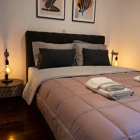 Apartment Spacious Close To The Sea And The Center