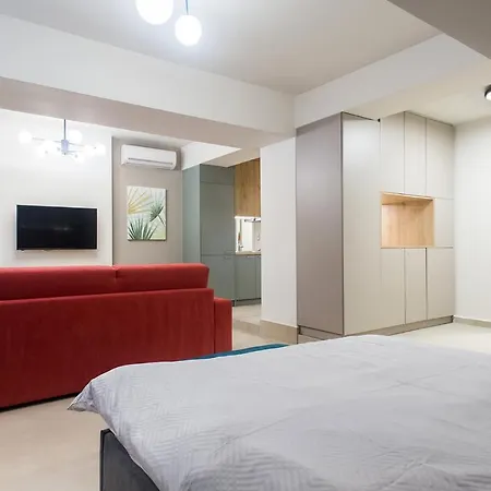 Gemelli Homm Skoufa Str Kolonaki