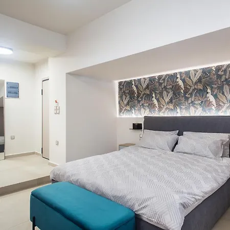 Gemelli Homm Skoufa Str Kolonaki *