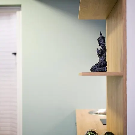 Apartment Gemelli Homm Skoufa Str Kolonaki Athens