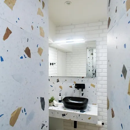 Gemelli Homm Skoufa Str Kolonaki Apartment
