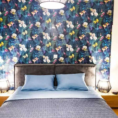 1, Kotzia Str. & Poseidonos Avenue, Alimos Apartment *