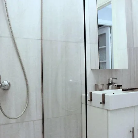 Apartment Bauhaus Building With Green Roof Top Terrace - Ep16 Athens