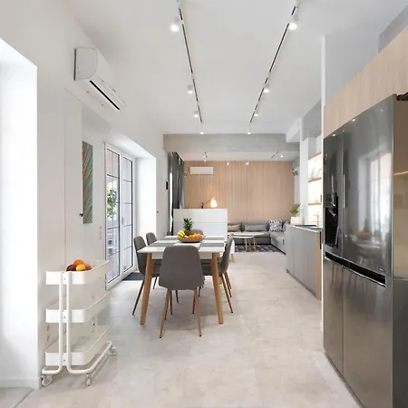 Apartment Pagrati Stunning αpartment 1 By Gianttrip *
