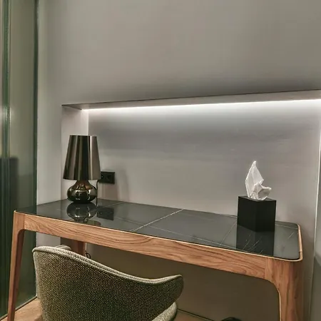 Nikiou Luxury Hotel 4*