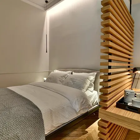Nikiou Luxury Hotel