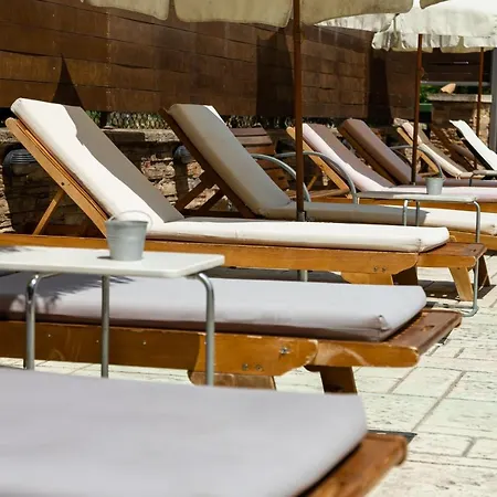 Anastazia Luxury & 2* Atenas