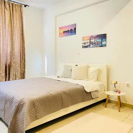 Apartment Cozy Near Sea *