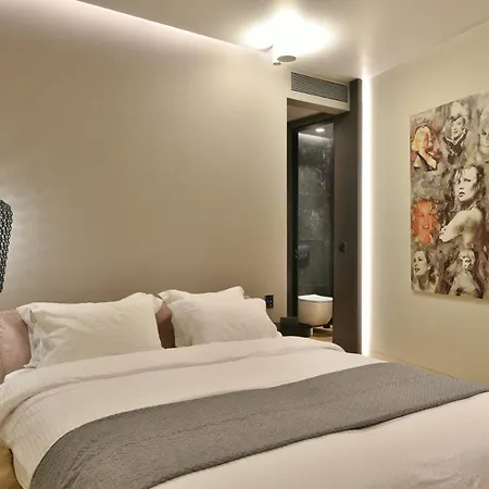 Nikiou Luxury Hotel 4*