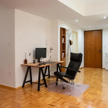 Two Bedroom In Syntagma - Ermou Area Apartment *