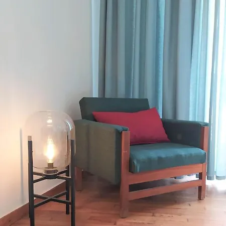 Apartment Stylish, Modern In Centre. *