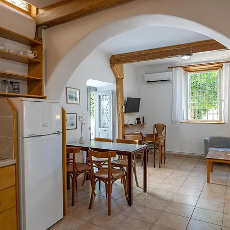 Apartment A Painter's House In Plaka *