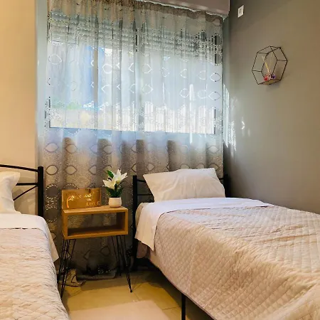 Apartment Cozy Near Sea
