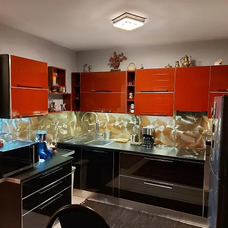 One Bedroom New With Large Living * Athens