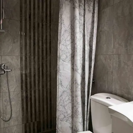 Апартаменты House, Kolchidos, Ampelokipoi Metro, Афины