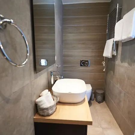 The El Greco Spirit Meets The Athenian Luxury 2 Apartment *