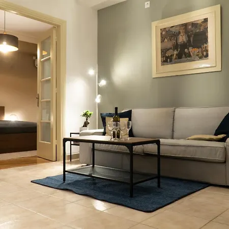 Nikis Artistic Flat/ Syntagma Square Athens