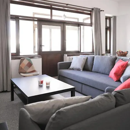 Modern 2 Bedroom Next To Metro - Marousi *