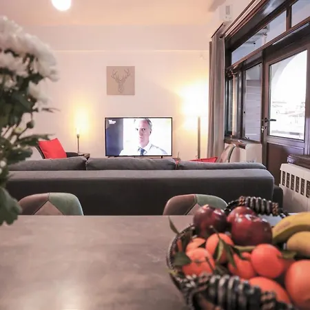 Apartment Modern 2 Bedroom Next To Metro - Marousi *